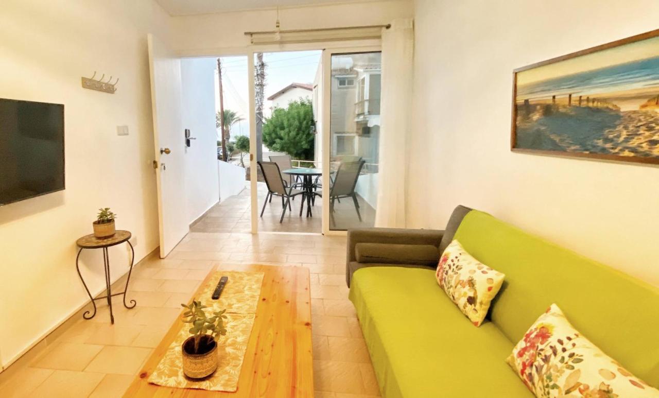 Justsmile - Seaview Maisonette In Latchi Polis Bagian luar foto