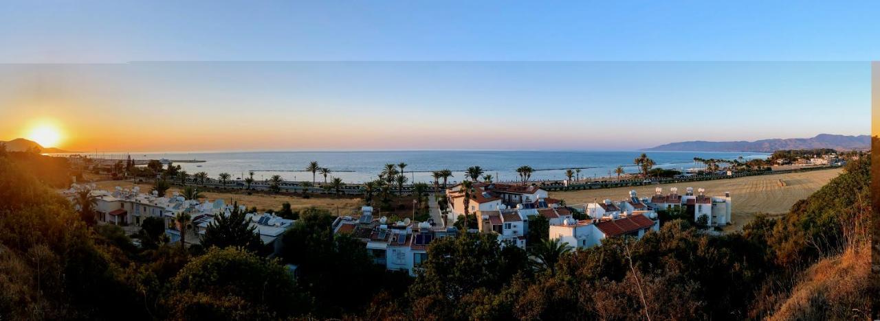 Justsmile - Seaview Maisonette In Latchi Polis Bagian luar foto