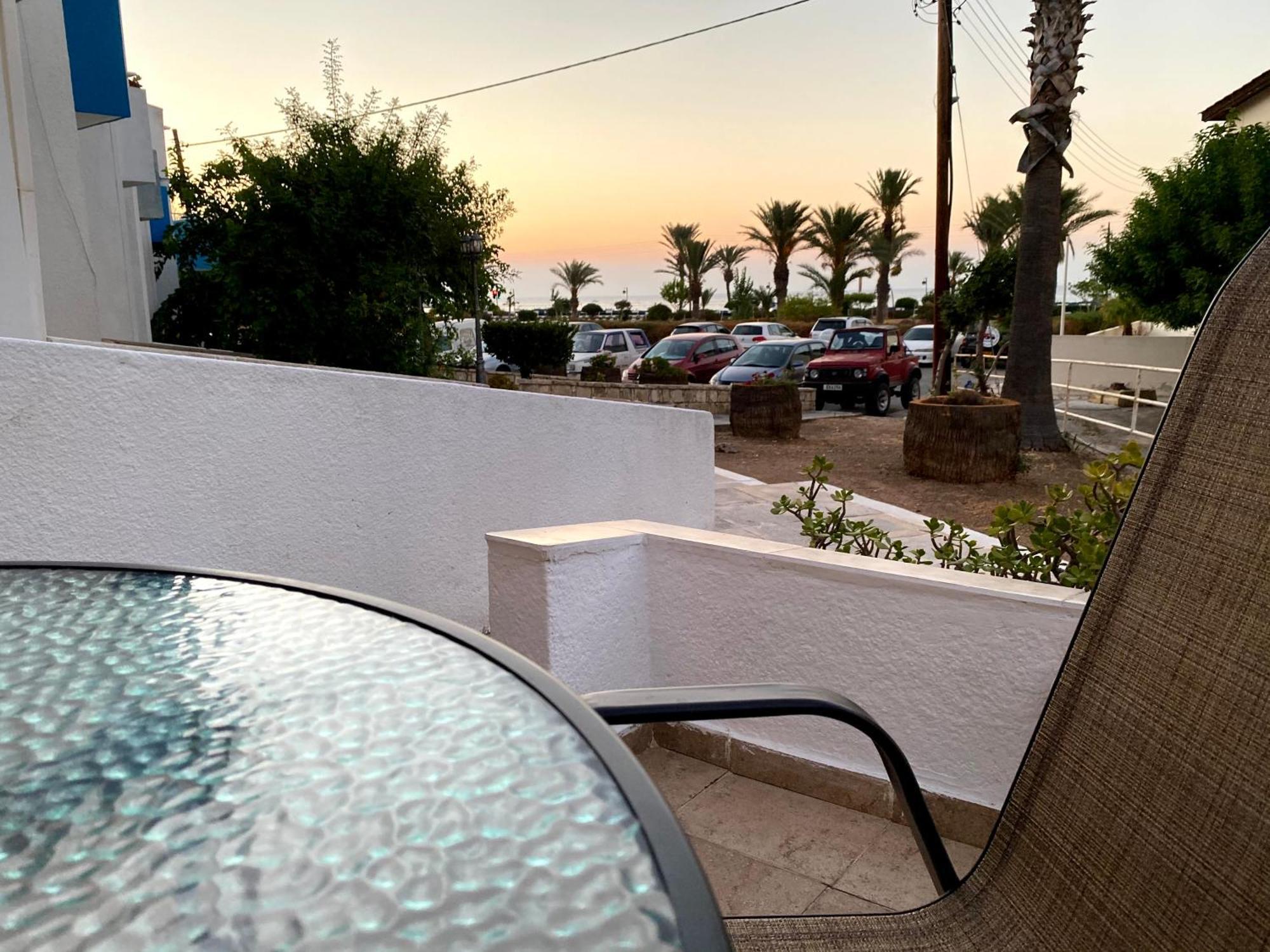 Justsmile - Seaview Maisonette In Latchi Polis Bagian luar foto
